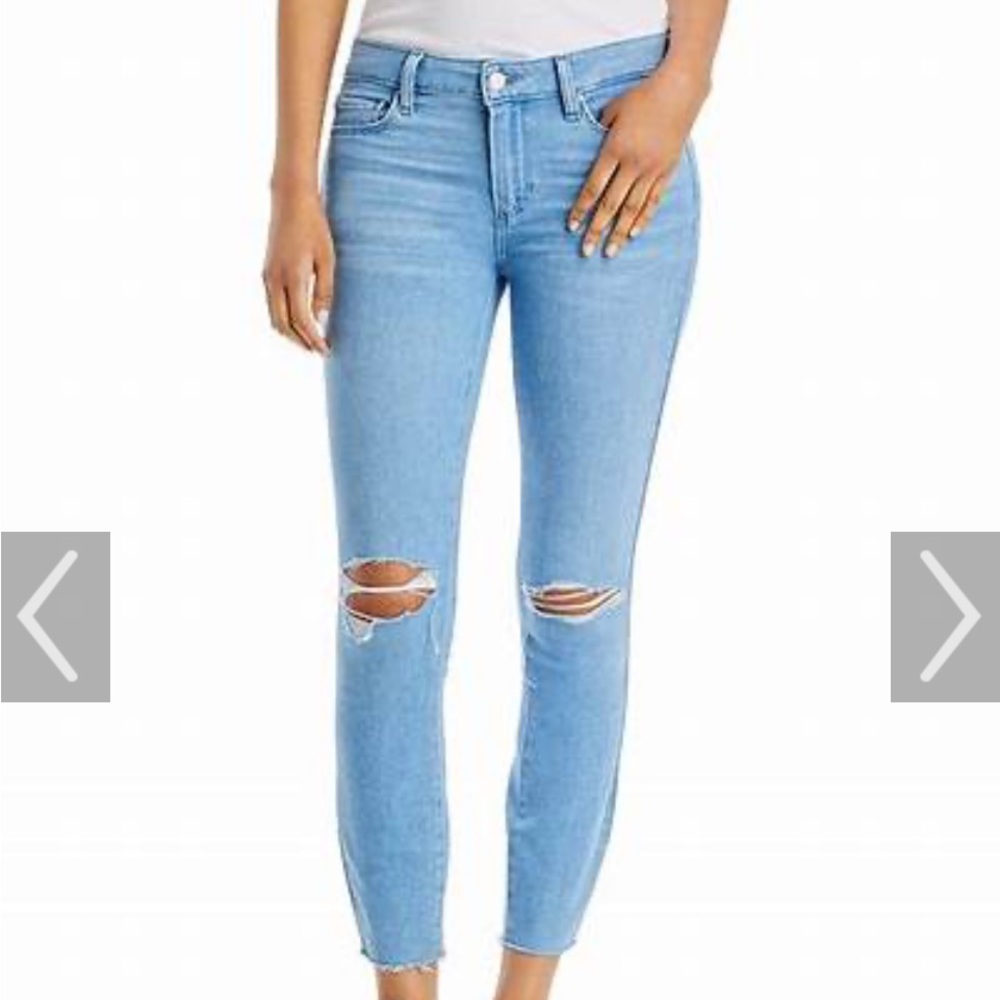 2 PAIRS Paige verdugo ankle destructed
2 PAIRS